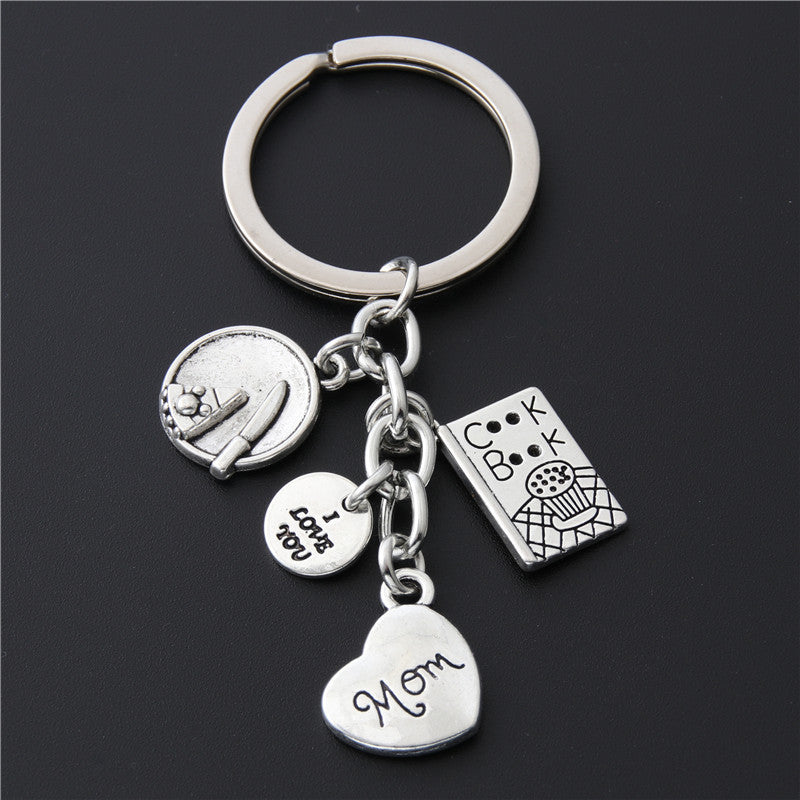 Heart Keychain For Dad And Mom I Love You Pendant Key Ring Unisex Zinc Alloy Gift For Parents A Heartfelt Gift