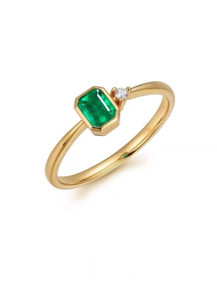 Vintage Emerald Ring For Women I Special Interest Design Copper Gold Plated Gemstone Inlay With Elegant Setting