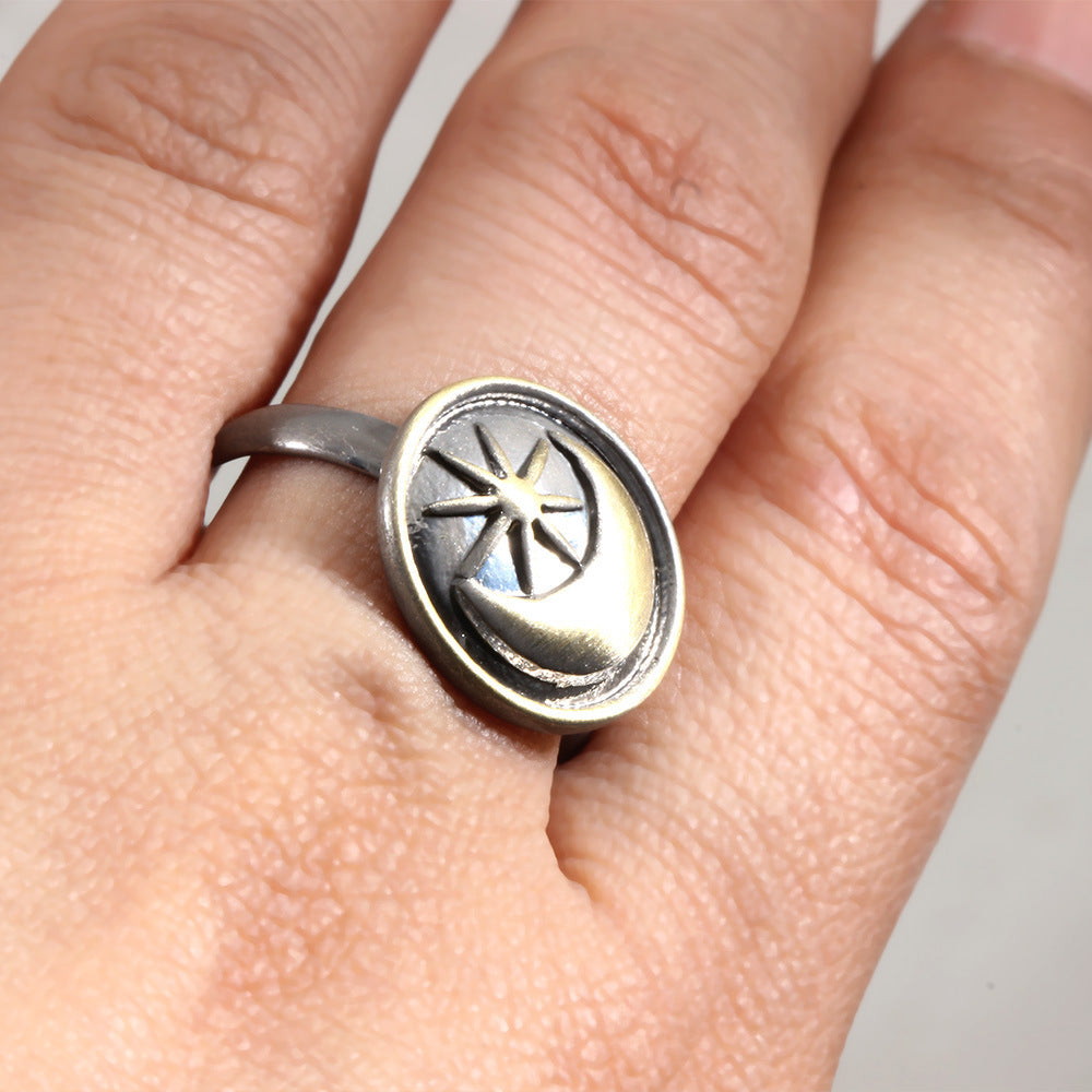Vintage Bronze Star Moon Ring Alloy Jewelry Star Shaped Design Electroplated Bronze Tone Accessory Classic New