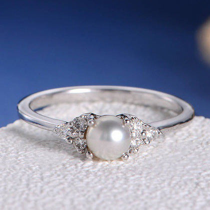 Women Pearl Ring 18K Rose Gold Plated Geometric Copper Ring Korean Fashion Jewelry Gift White Elegant Ringlets