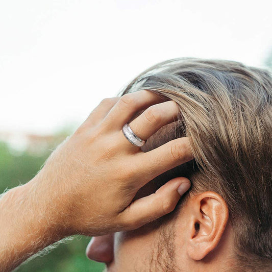 Mens Stainless Steel Ring Inlaid Stone Carbon Fiber Detailing Geometric Line Design Band Jewelry For Men Style