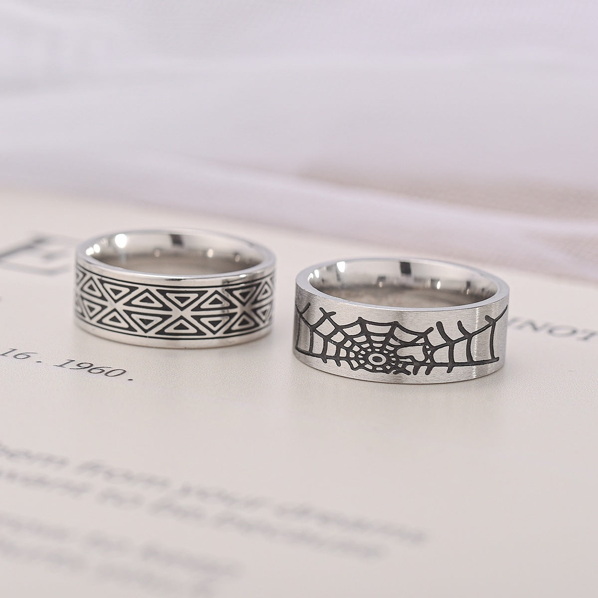 Unisex Stainless Steel Ring Geometric Oiling Design 8mm