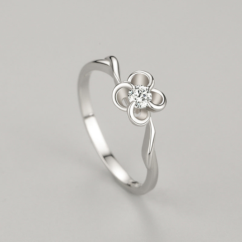 Womens Ring S925 Sterling Silver Four Leaf Petal Design With Gold Plated Artificial Gemstones Anniversary