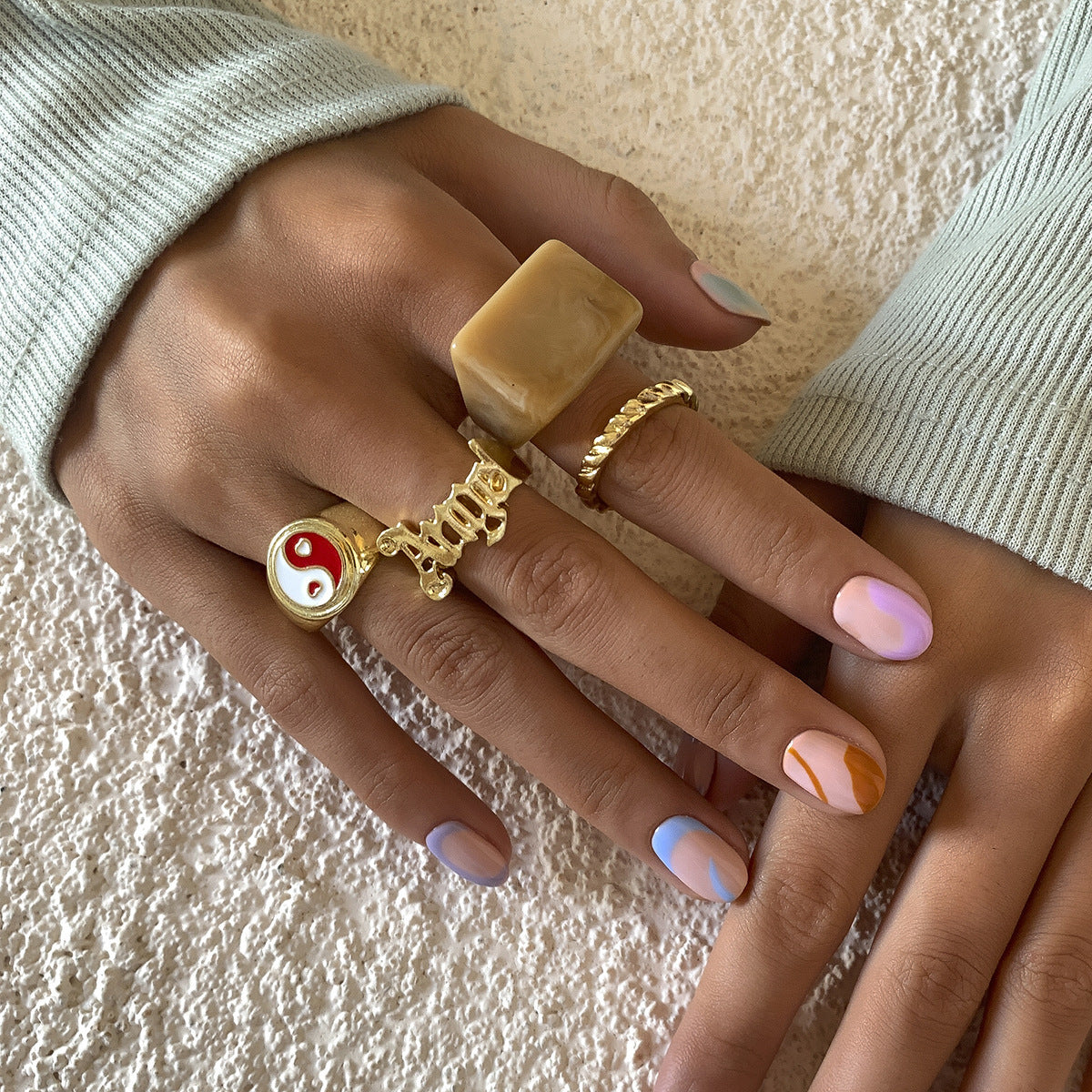 Retro Creative Oil Drop GeometricRing Vintage LettersNumbers Text Alloy Acrylic CCB Dripping Oil Birthday Gift