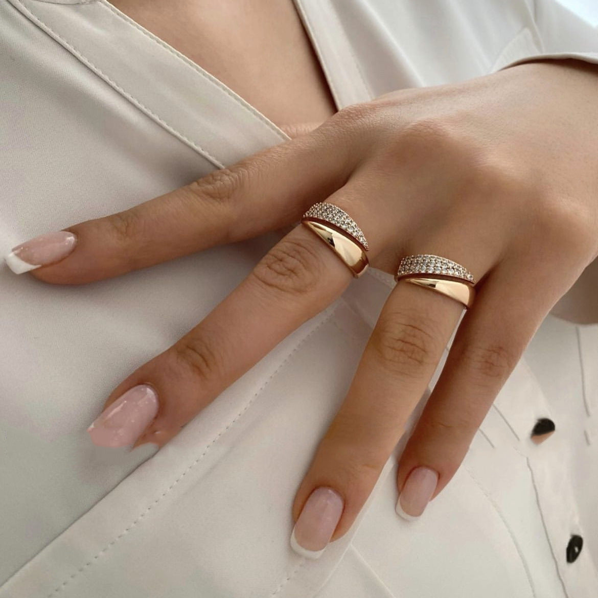 Womens Butterfly Ring Fashion Layered Woven Copper Ring Geometric Exaggerated Design Gold Electroplated Round Accessory